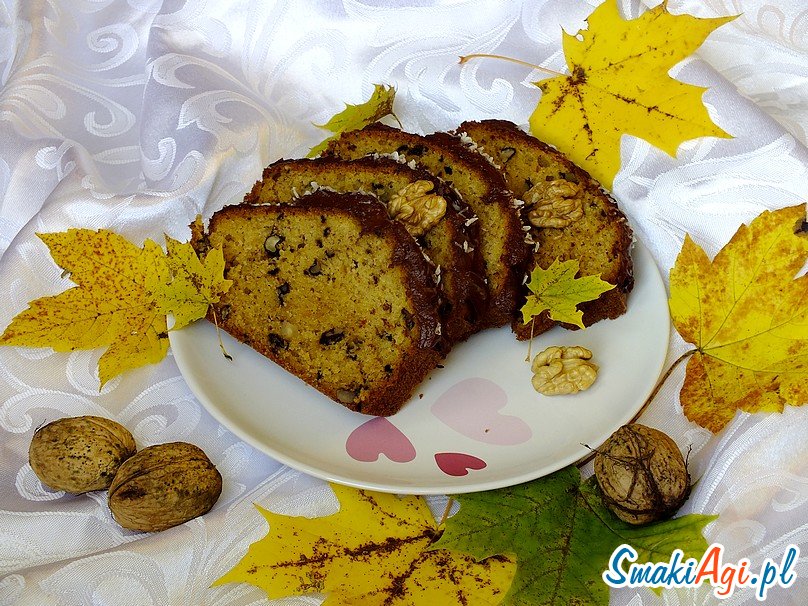 przepis na ciasto z dyni z dodatkiem orzechów